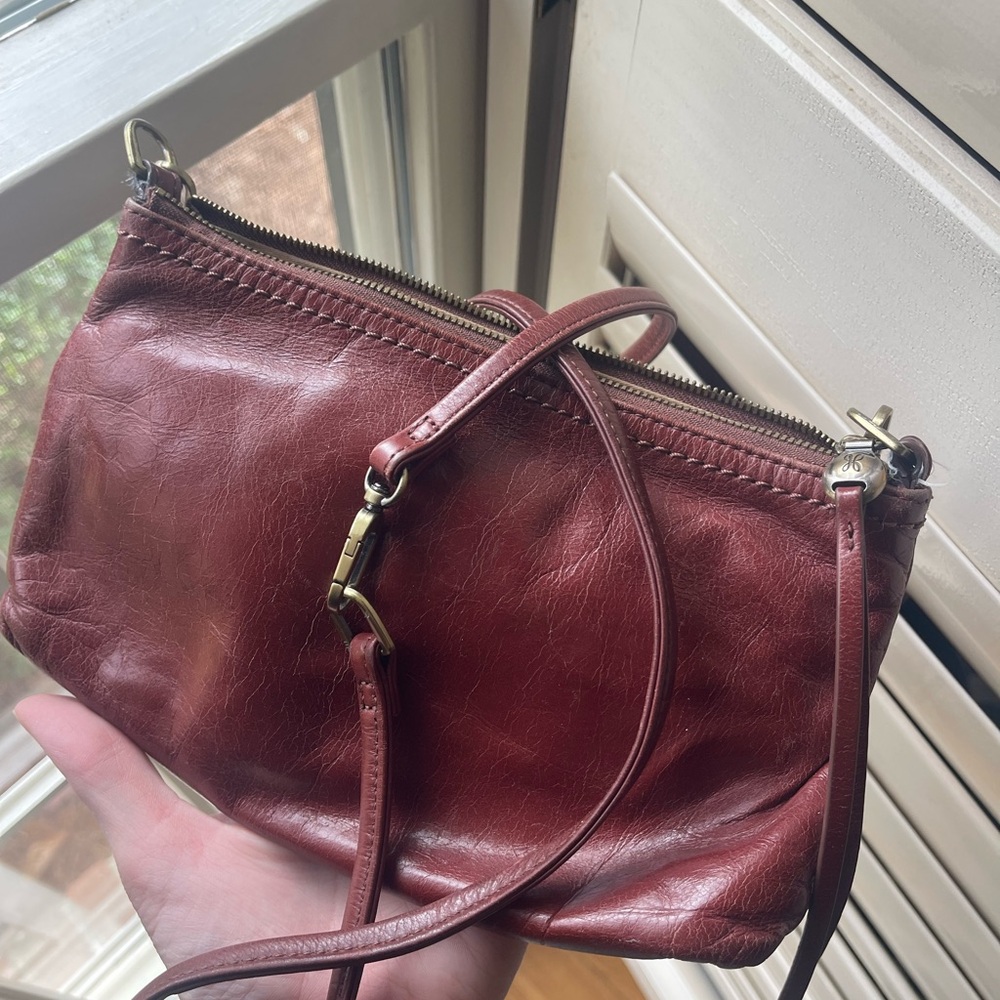 HOBO Rich Brown Leather Crossbody Bag - Picture 5 of 8
